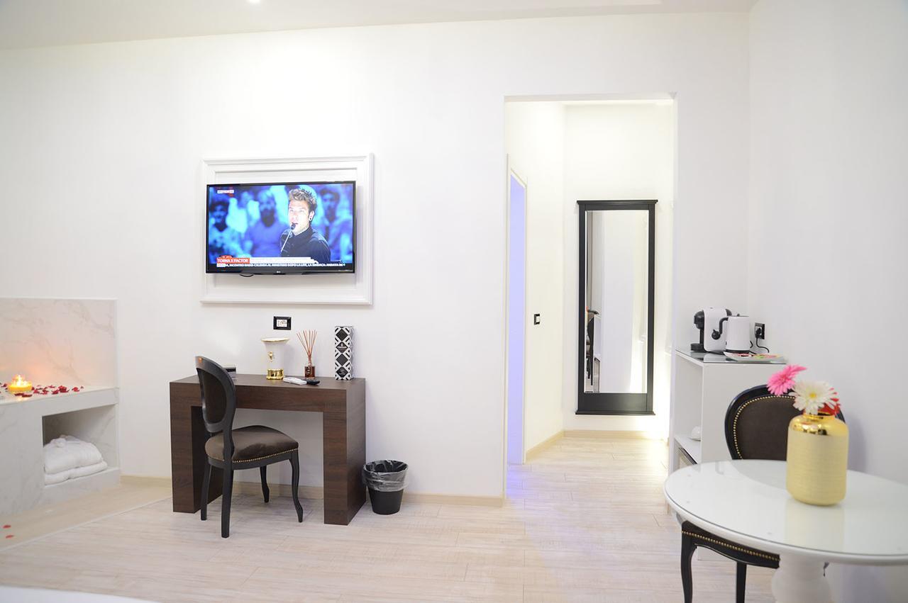רומא Escape Luxury Suite - Ca Domus Collection מראה חיצוני תמונה